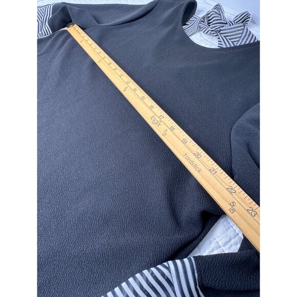 Chico’s Black&White 3/4 Bell Sleeve Blouse Bow Tie Back Detail Woman’s Sz 3 - Picture 7 of 8